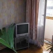 Однокомнатная квартира на 5 этаже  по ул. Ефремова, чтобы построить пентхаус
