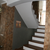Лестница с 1 на 2 этаж