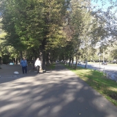 Место проходное - рядом метро Нахимовский проспект