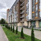 со стороны ул. Саморы Машела