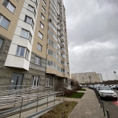 сдается помещение на первом этаже в жилом доме
