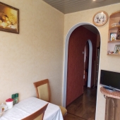 Фотография кухни со стороны окна