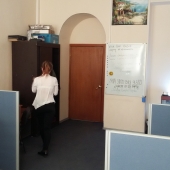На фото видна планировка open space. Но по факту помещения будут свободными.