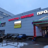 Фасадная часть ТЦ "Премьер"