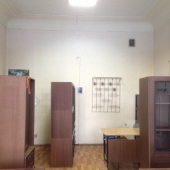 Частично есть мебель