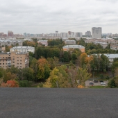 Вид на улицу с другой террасы