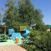 На участке 7 соток продается 2 эт. дом 200 квадратных метров